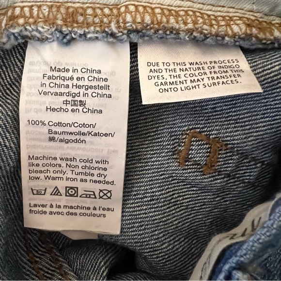 NWOT Madewell Rigid Denim A-Line Mini Skirt in Hughes Wash Button-Front Edition - Picture 13 of 13